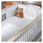 IzziWotNot Luxury 5 Piece Cot/Cot Bed Bedding Bale-White Gift